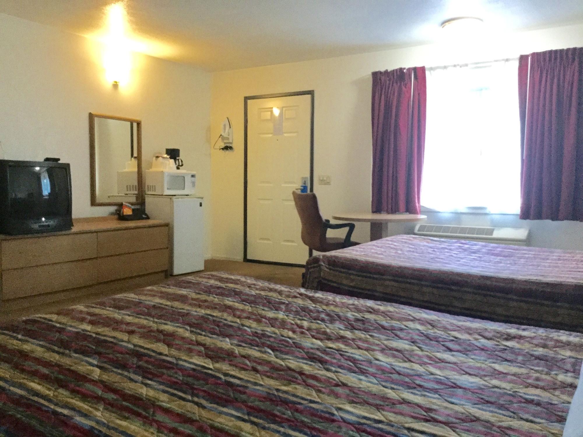 Rodeway Inn Бомонт Екстериор снимка